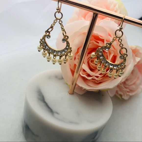 Light weight Cute Drop and Dangle earrings ~ 90’s Design | NEW - Picture 3 of 3